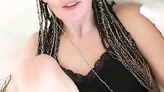 Squirt hairy pussy masturbation big pussy lips