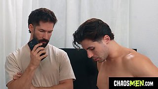 Bearded Muscle Stud Michael Vente Pounds Pornstar Eddie Patrick Bareback After Sloppy Fit Test in His New Linger