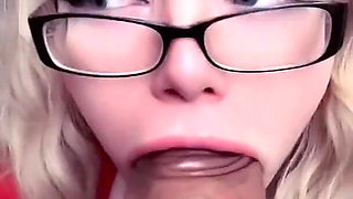 Hr Bitch Solves Work Disturbance