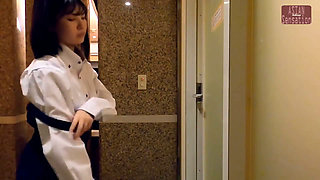 Shy Otaku Beauty Hinako's First Love Hotel Sex - Sweet, Awkward and Two Raw Loads - Part1