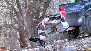 Mar Duran: Lovely Babe with Big Tits Mar Duran Stripping