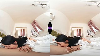 Spa stunner ara combine takes facial cumshot then drags him to the pool - tmwvrnet