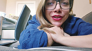 Naughty Girl on the Sofa, Too Hot, Likes to Tease.