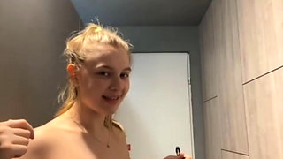 She sucking my dick even in the gym