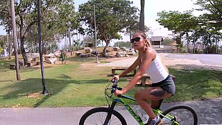 Anal plugged amateuzr Thai teen fucked