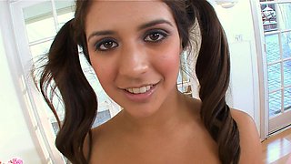 Brunette babe Jynx Maze craves cock in steamy POV scene