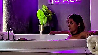 Behind the Scenes in the Motel Jacuzzi. Masturbation and Sex