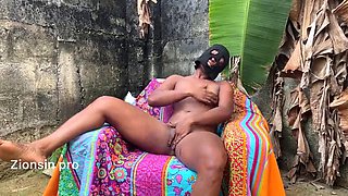 African Outdoor Hot Fuck in Hot Weather