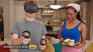Brazzers - Kira Noir gets her boyfriend off, then creeps behind his back for hot porno with Victor Ray