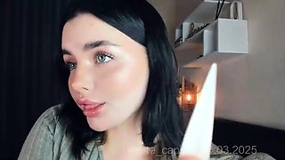 Horny Webcam Babe Solo Masturbation