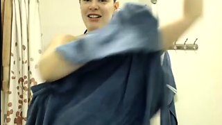 Pregnant cam girl in shower 480p.h264
