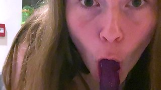 Love Chat Big Boobs Brunette Masturbating For Cam