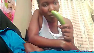 Watch Me Getting of on a Green Banana