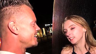 Picked up roundass beauty cockbouncing