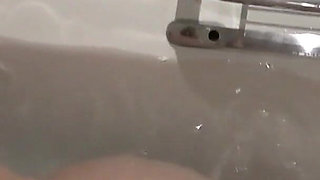 Bathtime Bathing with Shooting Star