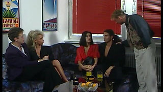 Twilight 22 - Busen Freaks - Wet Panties Euro Style (1994)
