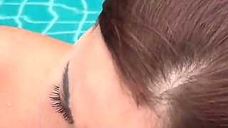 I Met the Naked Chick Near the Hotel Pool, and We Agreed We Should Take Advantage of This Opportunity and Fuck