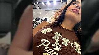 I Masturbate When They Give Me a Dress Code at the Mall