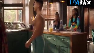 Francia Raisa Marvelous Vignette in Grown-ish