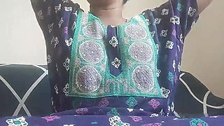 Sensual Tamil beauty Swetha indulges in exotic solo passion play