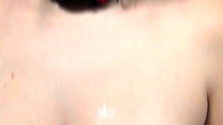 Mature amateur in glasses handjob for cumshot and loves it