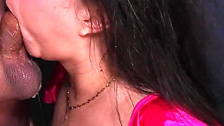 Laeris Throat Is Back and Ready for Action: Facefuck, Very Sloppy & Facial 4K