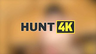 Hunt4k. she fucks during the fest while nobody witnesses