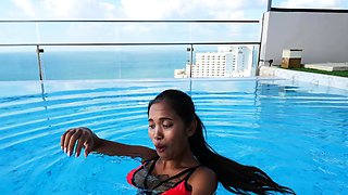 Bubble butt Thai GF first time anal fuck