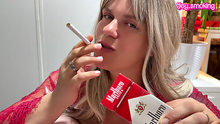 Queen of the Marlboro 100s Gives a Smoking Blowjob and Dirty Talk in German
