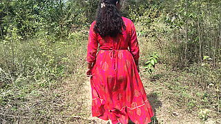 Hot cream pussy in forest side outdoor