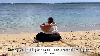 Solo Ashley Graham masturbates outdoors
