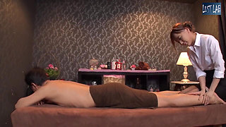 An Urban Esthetician Coats Herself in Oil Watching Reactions While Moving Her Hips Without Holding Back Part2