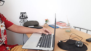 Her Pussy Was Dripping Wet, so Much so That She Was the One Who Asked Him to