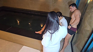 I surprised my boyfriend and let him fuck my friend