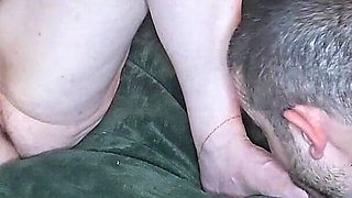 Jerking off for Feet