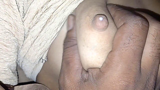 Meeting with Bhabhi Part 1 Full Night Milk came out from Bhabhi's boobs and she also made me drink cream