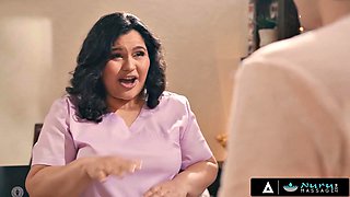 Big-Tits MILF Karla Lane Runs Dirty on Former Babysitter Elias Cash in Slippery N