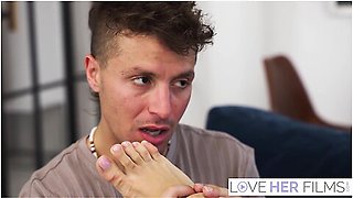 Blonde Nina Heels Gets Amazing Foot Play